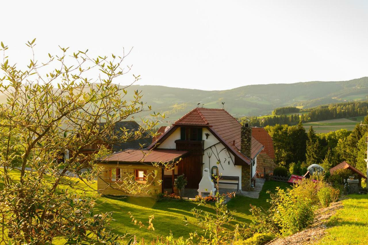 Ferienhaus Mooshoef Pollauberg Exterior photo